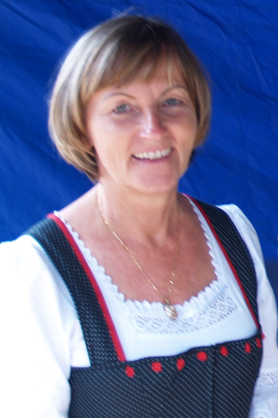 Christina Schnitzlein