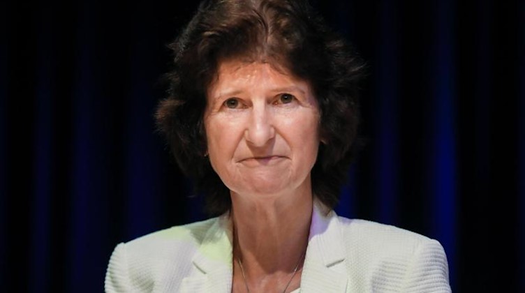 Sachsens scheidende Wissenschaftsministerin Eva-Maria Stange. Foto: Jan Woitas/Archivbild
