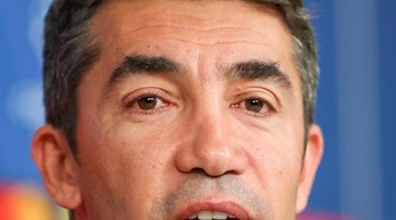 Trainer Bruno Lage von Benfica nimmt an der Pressekonferenz teil. Foto: Jan Woitas/Archivbild
