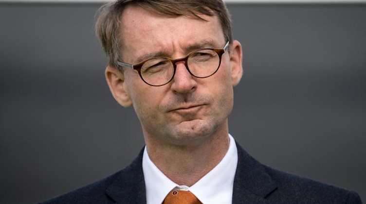 Sachsens Innenminister Roland Wöller. Foto: Robert Michael/zb/dpa