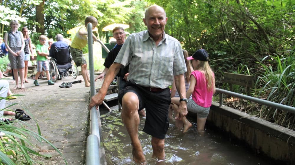 „5 Säulen“ der Kneippschen Gesundheitslehre – Wasseranwendungen, Bewegung, gesunde Ernährung, Heilpflanzen und Lebensordnung. Kneipp-Verein HMÜ