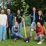 Startschuss für Baumpflanzaktion der Freiwilligen im Sport. Foto: ASC