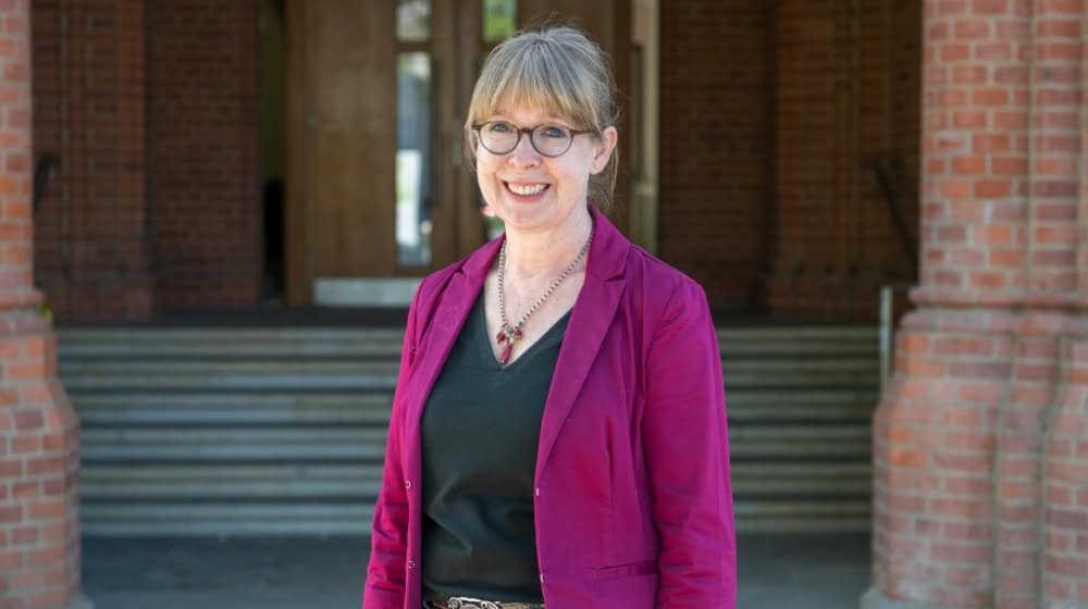 Die Zeit für eine Bewerbung ist jetzt“, erklärt Prof. Dr.-Ing. Sabine Iffert mit Blick auf die Altersstruktur unter Professor*innen. „Wir werden einen grandiosen Generationenwechsel erleben.“ Foto: HAWK