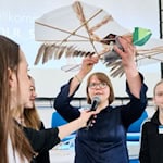 Die "Überflieger" wurden 2. Sieger des DLR_School_Lab-Wettbewerbes "Lilienthalgleiter". Fotos: Bernard Marks, DLR