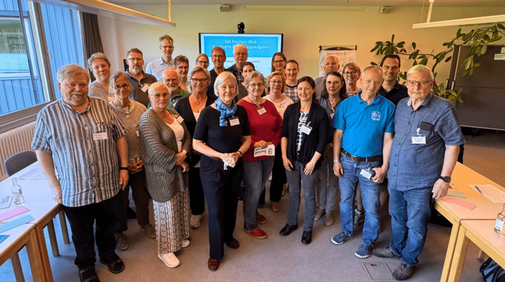 Gabriele Rübcke (1. Reihe, 3.v.l.) gab den Teilnehmern neue Impulse für die Nachfolgeplanung im Verein.Foto: WMK