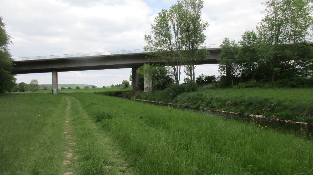 Die Brücke des Autobahnzubringers über die Leine in Göttingen wird ab Sommer zurückgebaut. Fotos: Land Niedersachsen