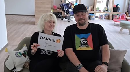 Spendenübergabe im Kinder- und Jugendhospiz Sternenlichter: Maren Iben freut sich über die Unterstützung von Twitch-Streamer „Tarfull“. Foto: Iben