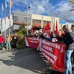 Kundgebung nach Mitarbeiterversammlung bei Musashi in Hann. Münden. Fotos: Marks Kundgebung nach Mitarbeiterversammlung bei Musashi in Hann. Münden. Fotos: Marks