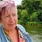 Karin Vogelsang: in ihrer Werkstatt werden Wünsche wahr: maßgeschneiderte Rucksäcke, Taschen, Accessoires. Foto: privat