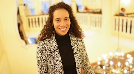 Onyeka Oshionwu bei einem Treffen bei Cron & Lanz in der Göttinger Innenstadt. Foto: Bernard Marks 