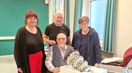 Vorbeikommen, mitmachen und gemeinsam etwas erhalten, statt es wegzuwerfen. Den Repariertreff gibt es jetzt auch im Haus der Nationen. Foto: Haus der Nationen/privat