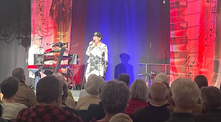 Ulla Meinecke gastierte heute Abend im Rittersaal des Welfenschlosses. Foto: Wesche