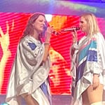 Mitsingen, tanzen, feiern: „Abba Unforgettable“ brachte die größten Hits nach Bad Sooden-Allendorf Foto: Wesche