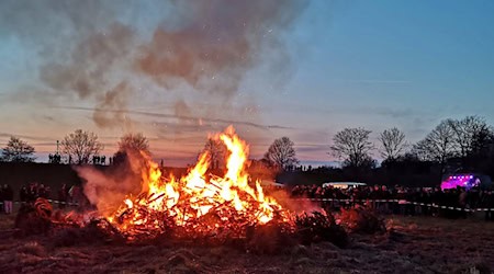Osterfeuer in Duderstadt (ny)