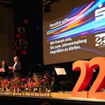 Die Vorstände Ines Dietze und Uwe Maier begrüßten die Gäste mit warmen Worten und viel Zuversicht. Fotos Bernard Marks 