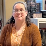 Nach sechs Jahren endet für Julia Erlen ein prägendes Kapitel: Die Buchhandlung Winnemuth in Hann. Münden wird Ende September schließen. Foto: Edling