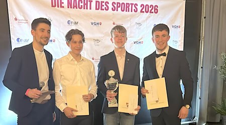Ein verdienter Titel für herausragende Leistungen für Philipp Jockers (2. von rechts): Foto: Tarsa