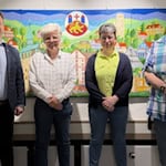 v.l.n.r.: Bürgermeister Jens Augat, Initiatorin Stephanie Krause, Thoskild Lätsch (Leitung Fachbereich Bürger) und Joyce Spillner (Familienzentrum) sind stolz auf das gemeinsame Projekt.  Foto Stadt Osterode