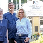 Freuen sich über eine erfolgreiche Zeit in Bad Lauterberg: Die Gastronomen Sarah Holzvoigt-Winkler, Ennio Holzvoigt-Winkler und Julia Holzvoigt. Foto: LG