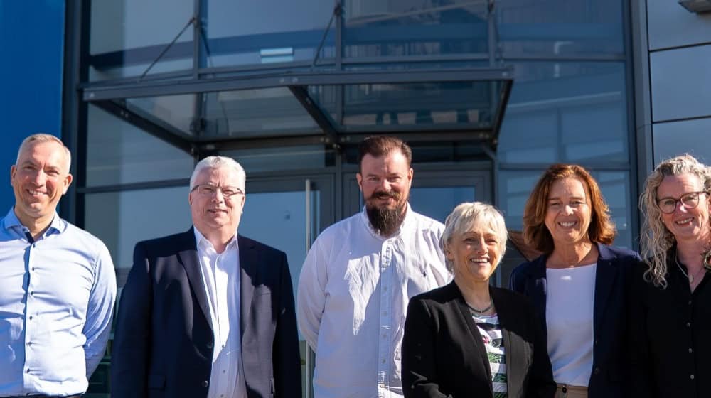 Gemeinsam Zukunft gestalten – aus der Mitte Deutschlands Bildunterschrift: Das Team v.l.n.r.: Stephan Rust, Martin Kremer, Christian Dreher, Eva Knappe, Tanja Köster, Katja Keul. Foto: ClusterPlus e.V.