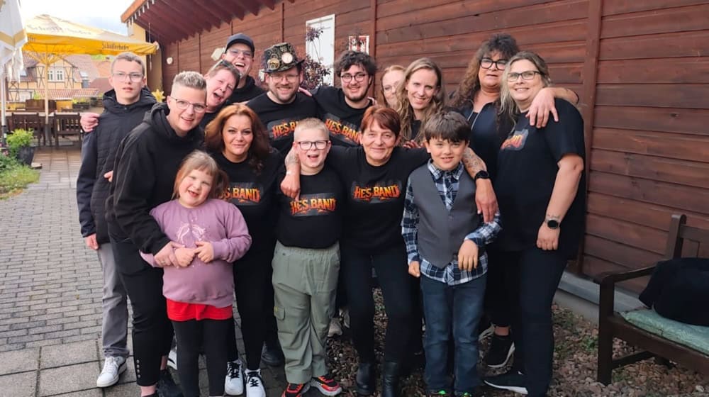 Die Hes-Band sorgte mit ihrem Auftritt für eine besondere Atmosphäre im Seniorenheim.Foto: HES