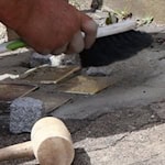 Zwölf neue Stolpersteine erinnern in Eschwege an Opfer der NS-Verfolgung. Insgesamt gibt es nun 195 Gedenksteine im Stadtgebiet. Foto: Stadt Eschwege