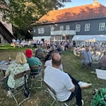 Harmonische Stimmung am Sommerempfang der SPD des Landkreises Göttingen im Garten des Brotmuseums in Ebergötzen. Fotos Marks  
