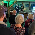 Spannung liegt in der Luft bei der Wahlparty der Grünen Göttingen. Foto Bernard Marks 