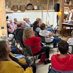 Tolle Atmosphäre bei der Lesung von der Autorin Susanne Oswald im Dorfmuseum Hattorf. Fotos Bernard Marks 