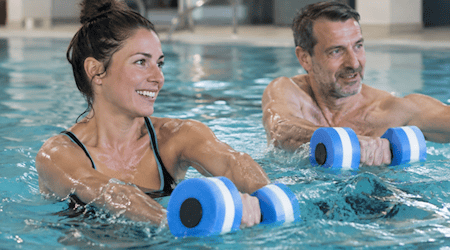Aquafitness-Nacht bringt Bewegung ins Hallenbad Reinhardshagen