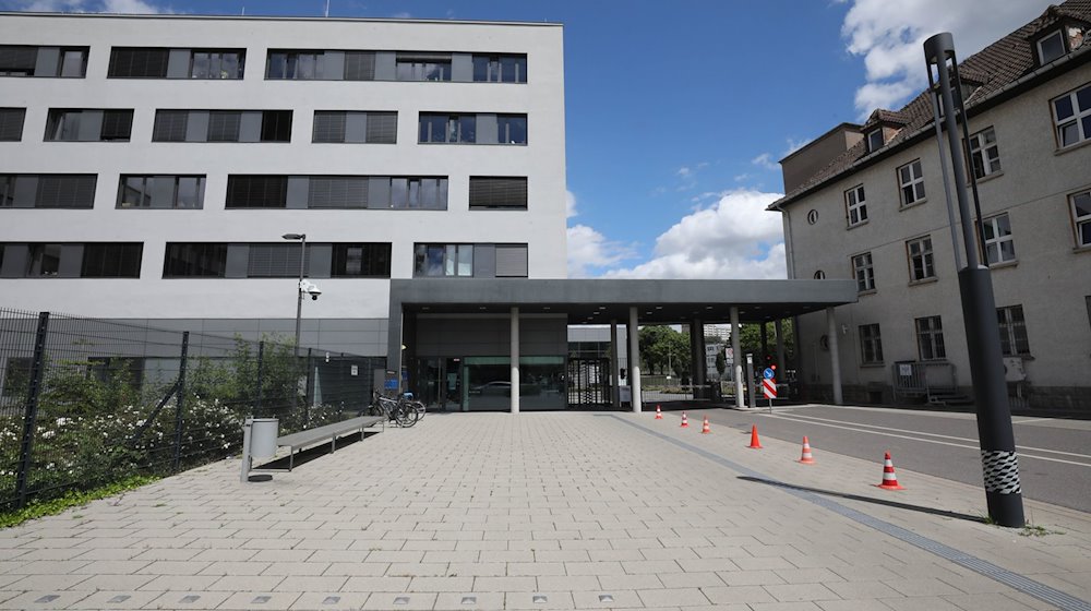 Blick auf das Thüringer Landeskriminalamt in Erfurt. / Foto: Bodo Schackow/dpa-Zentralbild/dpa