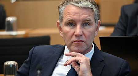 Björn Höcke, AfD-Fraktionschef, während einer Sitzung des Thüringer Landtags. / Foto: Martin Schutt/dpa