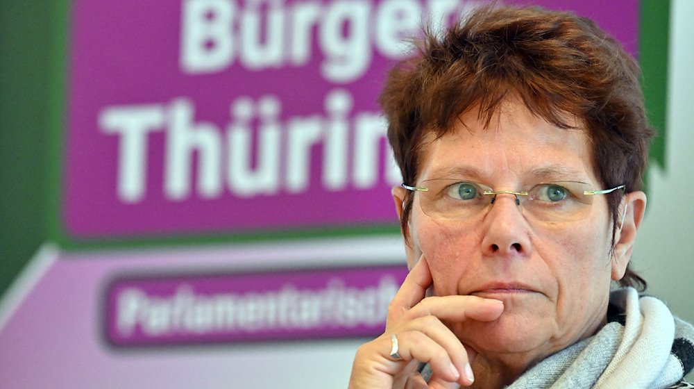 Ute Bergner bei einer Pressekonferenz in Erfurt. / Foto: Martin Schutt/dpa/Archivbild