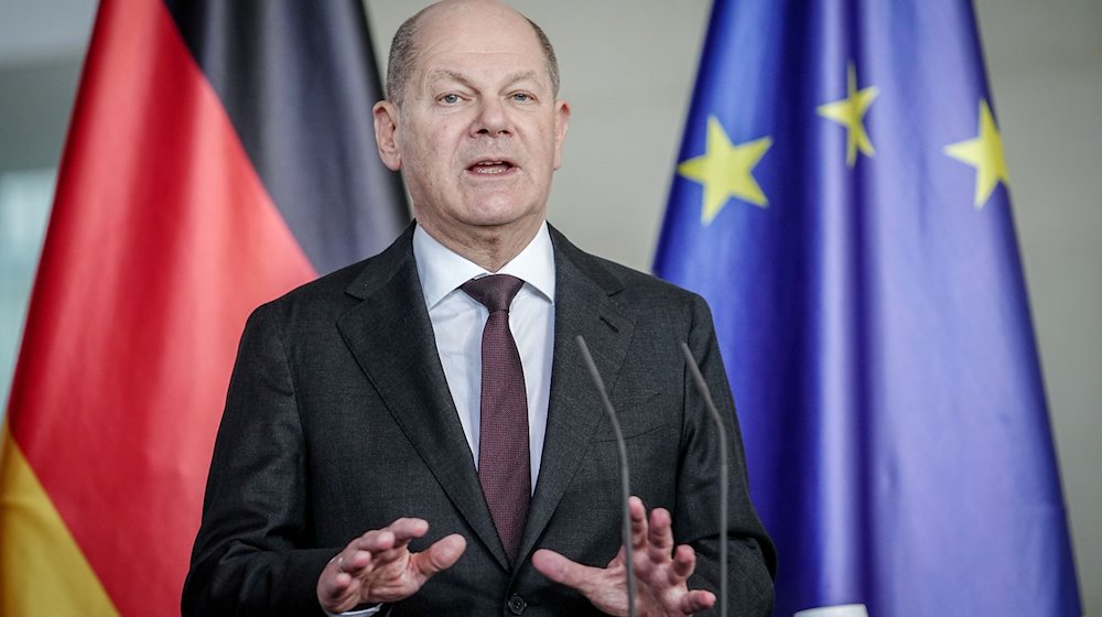 Bundeskanzler Olaf Scholz gibt eine Pressekonferenz. / Foto: Kay Nietfeld/dpa