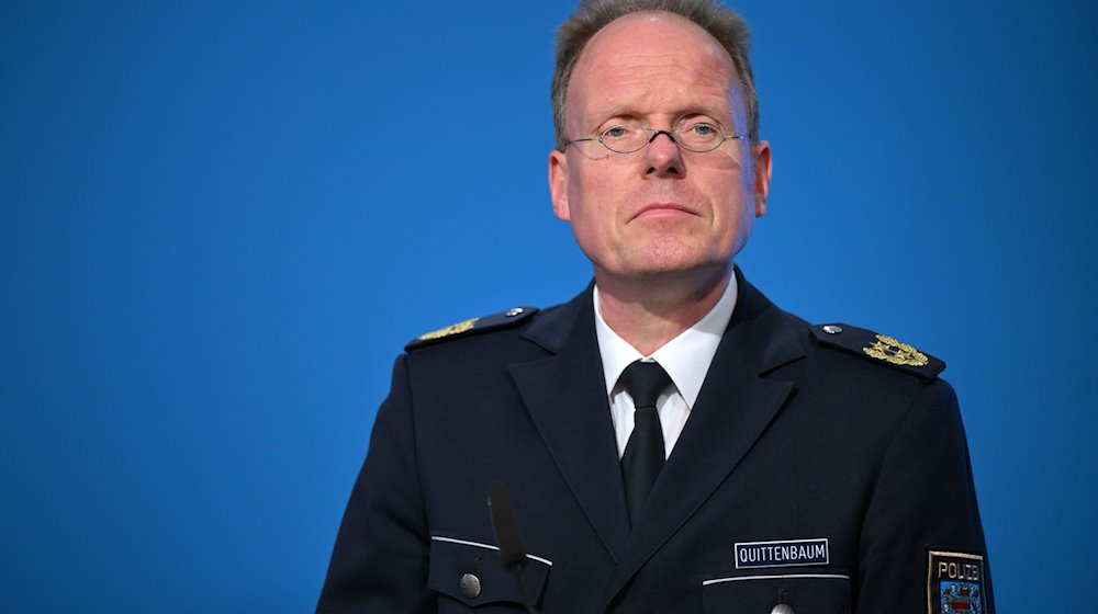 Thomas Quittenbaum, bei einer Pressekonferenz zur Vorstellung der Polizeilichen Kriminalstatistik. / Foto: Martin Schutt/dpa-Zentralbild/dpa/Archivbild