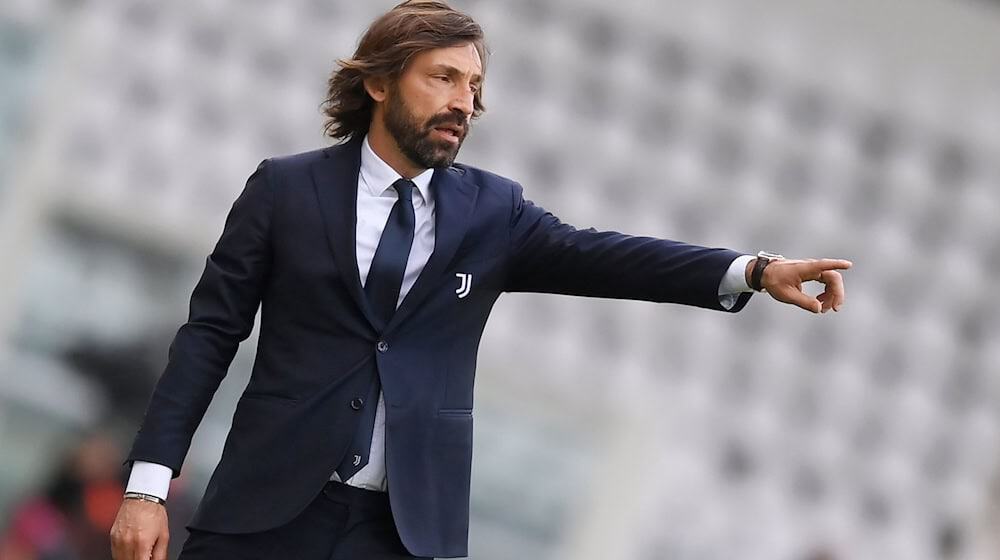 Andrea Pirlo, Trainer von Juventus Turin, gestikuliert an der Seitenlinie. / Foto: Fabio Ferrari/LaPresse via ZUMA Press/dpa/Archiv