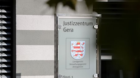 Gegen einen Richter des Verwaltungsgerichts in Gera werden Vorwürfe erhoben, das Justizministerium prüft deren Stichhaltigkeit. (Archivbild) / Foto: Jan Woitas/dpa-Zentralbild/dpa