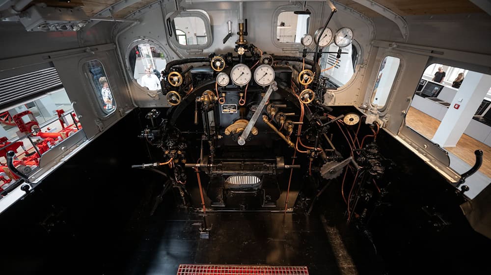 Bahnromantik pur: In Meiningen steht die  «Dampflok Erlebniswelt» jetzt den Fans historischer Eisenbahn offen. / Foto: Hannes P. Albert/dpa