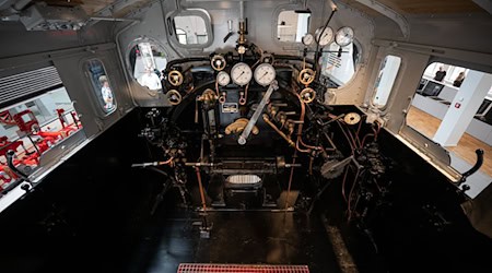 Bahnromantik pur: In Meiningen steht die  «Dampflok Erlebniswelt» jetzt den Fans historischer Eisenbahn offen. / Foto: Hannes P. Albert/dpa