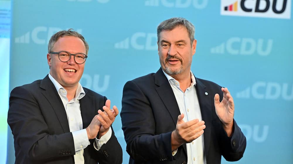 Mario Voigt und Markus Söder (L) machen die Thüringer Landtagswahl auch zu einer Abstimmung über die Ampel.  / Foto: Martin Schutt/dpa