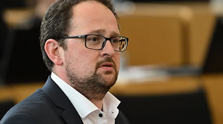 Der Eichsfelder CDU-Abgeordnete Thadäus König soll für den Posten des Landtagspräsidenten kandidieren. / Foto: Martin Schutt/dpa