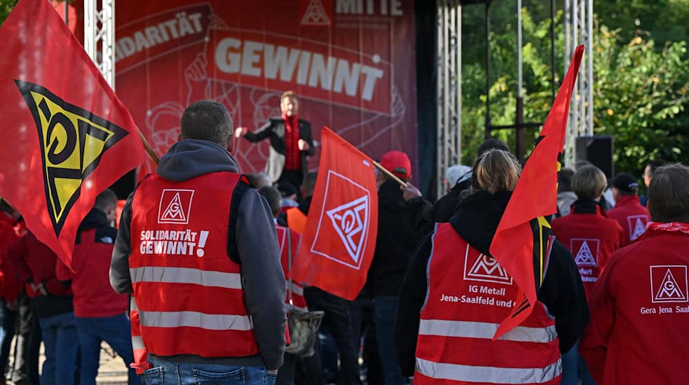 Gewerkschaft macht Druck bei Thüringer Metall-Tarifverhandlungen / Foto: Martin Schutt/dpa