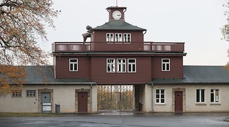 Das Speziallager Nr. 2 wurde auf dem Gelände des ehemaligen Konzentrationslagers Buchenwald errichtet. (Archivbild) / Foto: Bodo Schackow/dpa