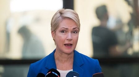 Mecklenburg-Vorpommerns Ministerpräsidentin, Manuela Schwesig (SPD), sieht sich in ihrer Einschätzung der AfD durch die Vorfälle im Landtag von Thüringen bestätigt. / Foto: Sebastian Christoph Gollnow/dpa