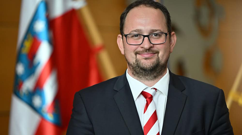 Landtagspräsident Thadäus König (CUD) hat zu Solidarität mit Jüdinnen und Juden aufgerufen. (Archivbild)  / Foto: Martin Schutt/dpa