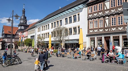 Laut der Bevölkerungszählung kam Eisenach im Jahr 2022 auf knapp 40.000 Einwohner. (Archivbild) / Foto: Michael Reichel/dpa-Zentralbild/dpa