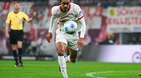 Auf Yussuf Poulsen muss RB Leipzig wochenlang verzichten. / Foto: Jan Woitas/dpa