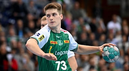 Mit neun Toren führte Viggo Kristjansson die Bundesliga-Handballer des SC DHfK Leipzig zum knappen Auswärtssieg in Bietigheim. / Foto: Hendrik Schmidt/dpa