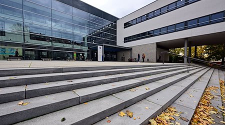 Die Staatsanwaltschaft Erfurt hat zur Anzeige, die der Grünen-Politiker Bernhard Stenge als Privatperson gegen die Thüringer AfD-Spitze gestellt hat, entschieden. (Symbolbild) / Foto: Martin Schutt/dpa