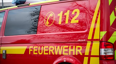 In einem Mehrfamilienhaus im Unstrut-Hainich-Kreis ist in der Nacht ein Feuer ausgebrochen. (Symbolbild) / Foto: Daniel Vogl/dpa